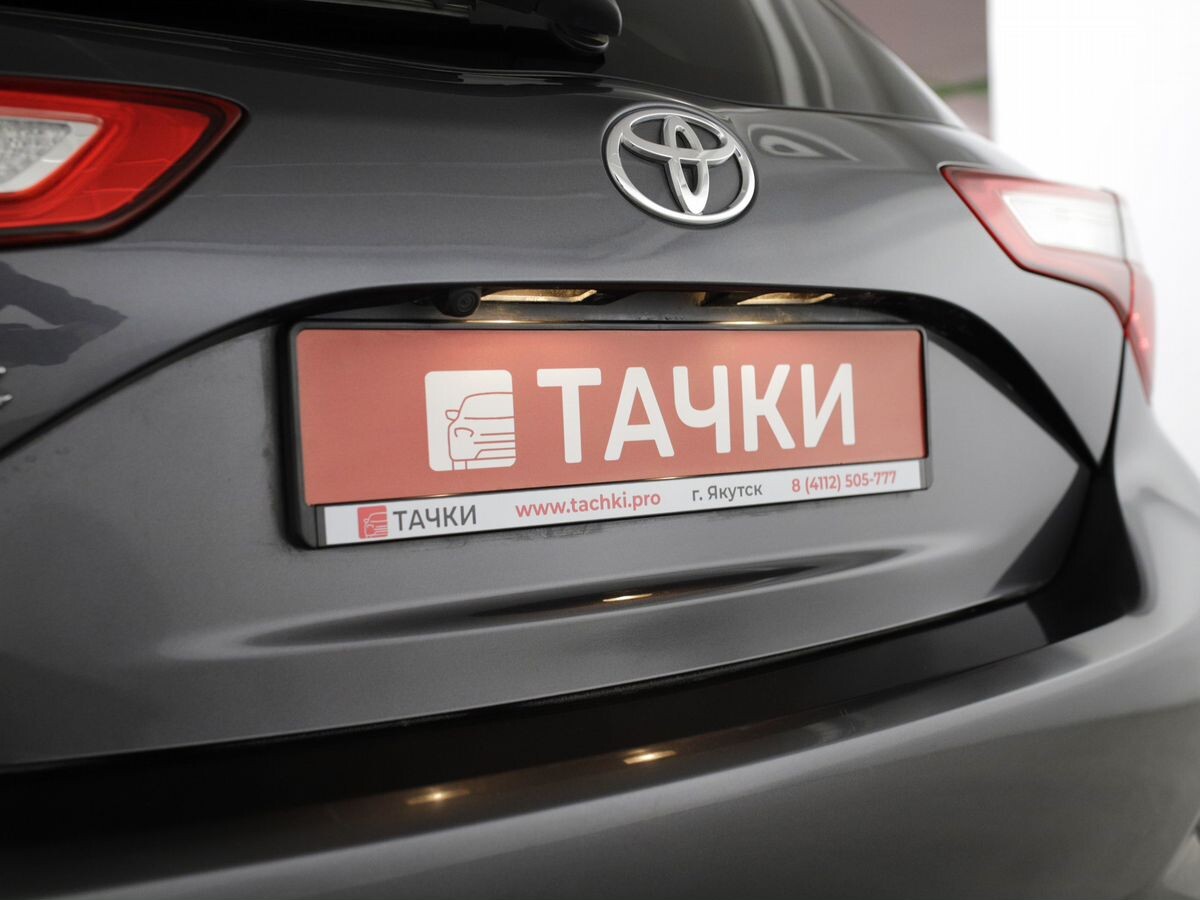 Toyota Vitz 2019 - фото автомобиля