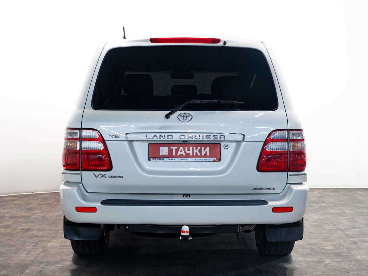 Toyota Land Cruiser 2005 - фото автомобиля