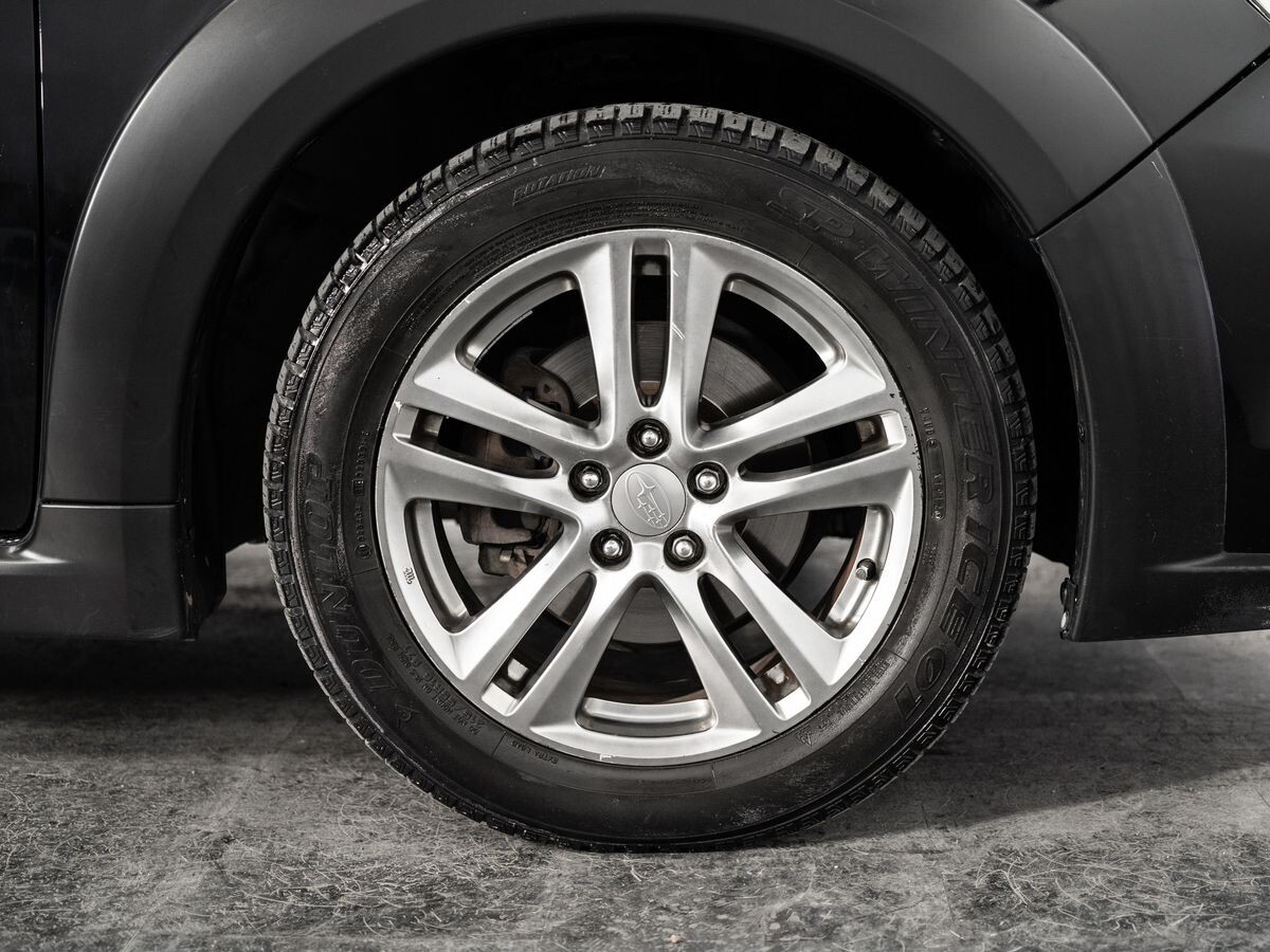 Subaru Impreza 2010 - фото автомобиля