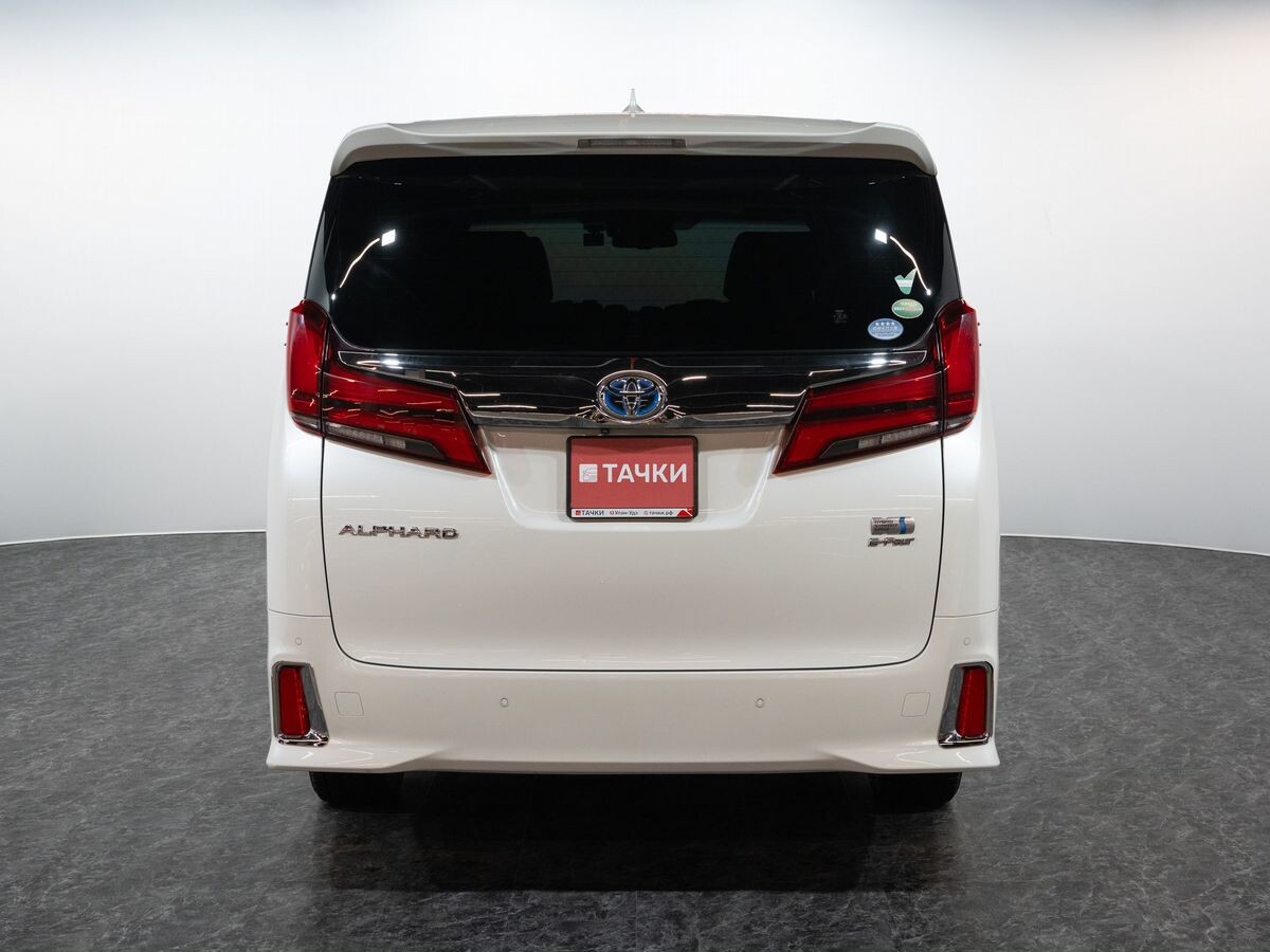 Toyota Alphard 2018 - фото автомобиля
