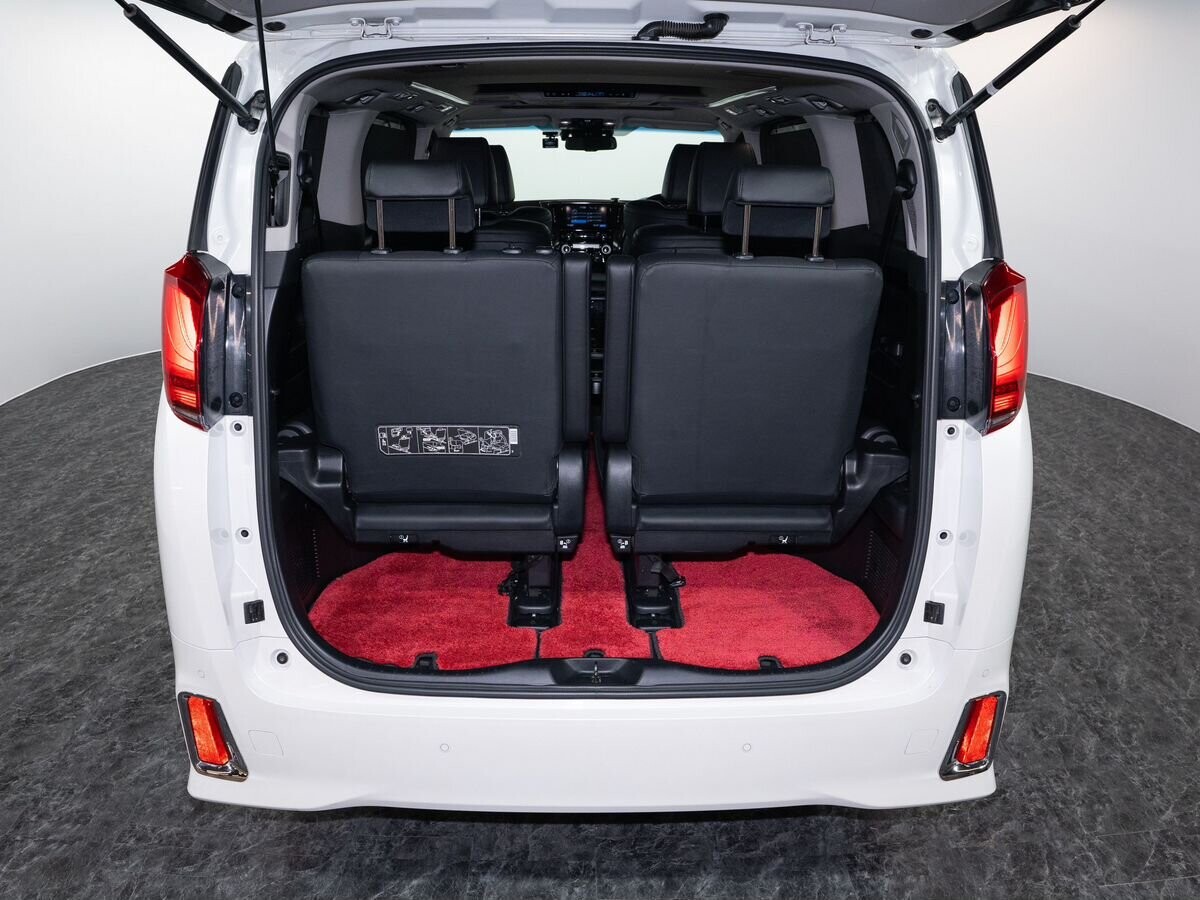 Toyota Alphard 2018 - фото автомобиля