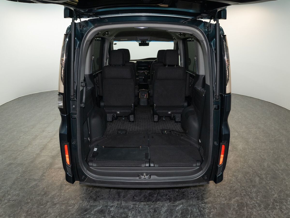 Honda Stepwgn 2019 - фото автомобиля