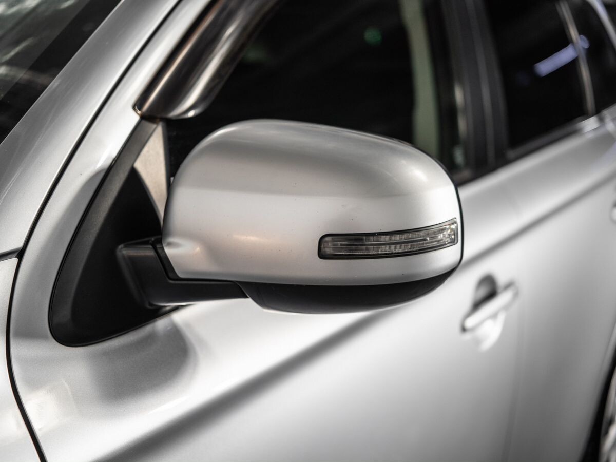 Mitsubishi Outlander 2013 - фото автомобиля