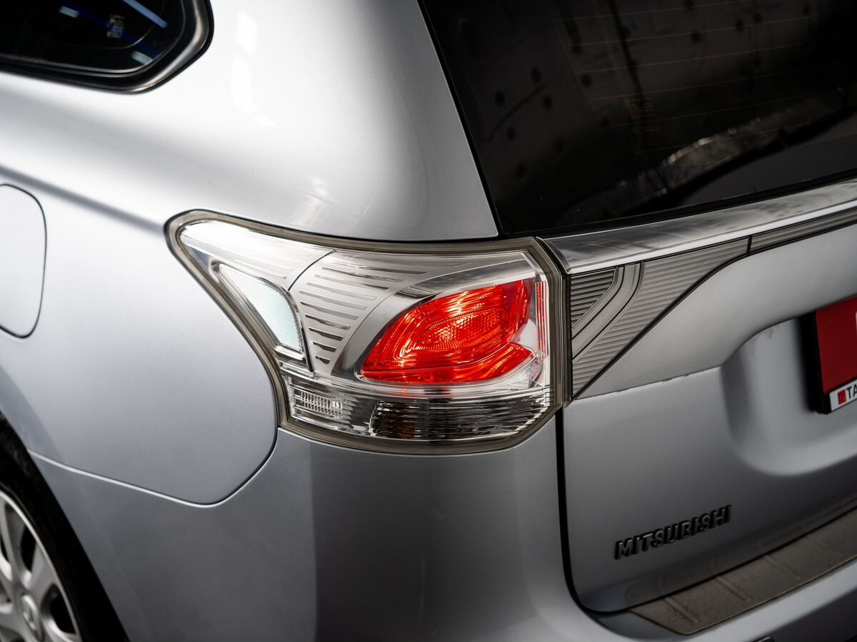 Mitsubishi Outlander 2013 - фото автомобиля