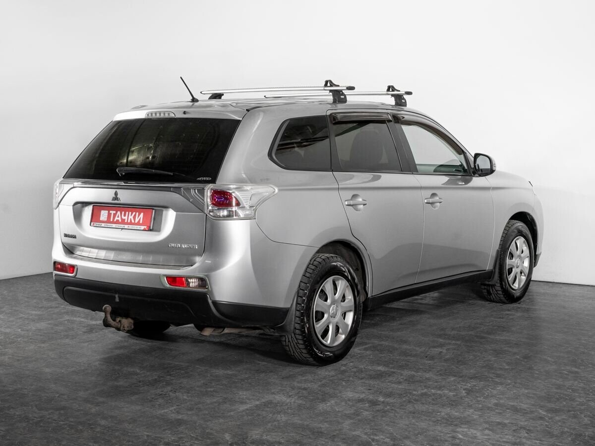 Mitsubishi Outlander 2013 - фото автомобиля