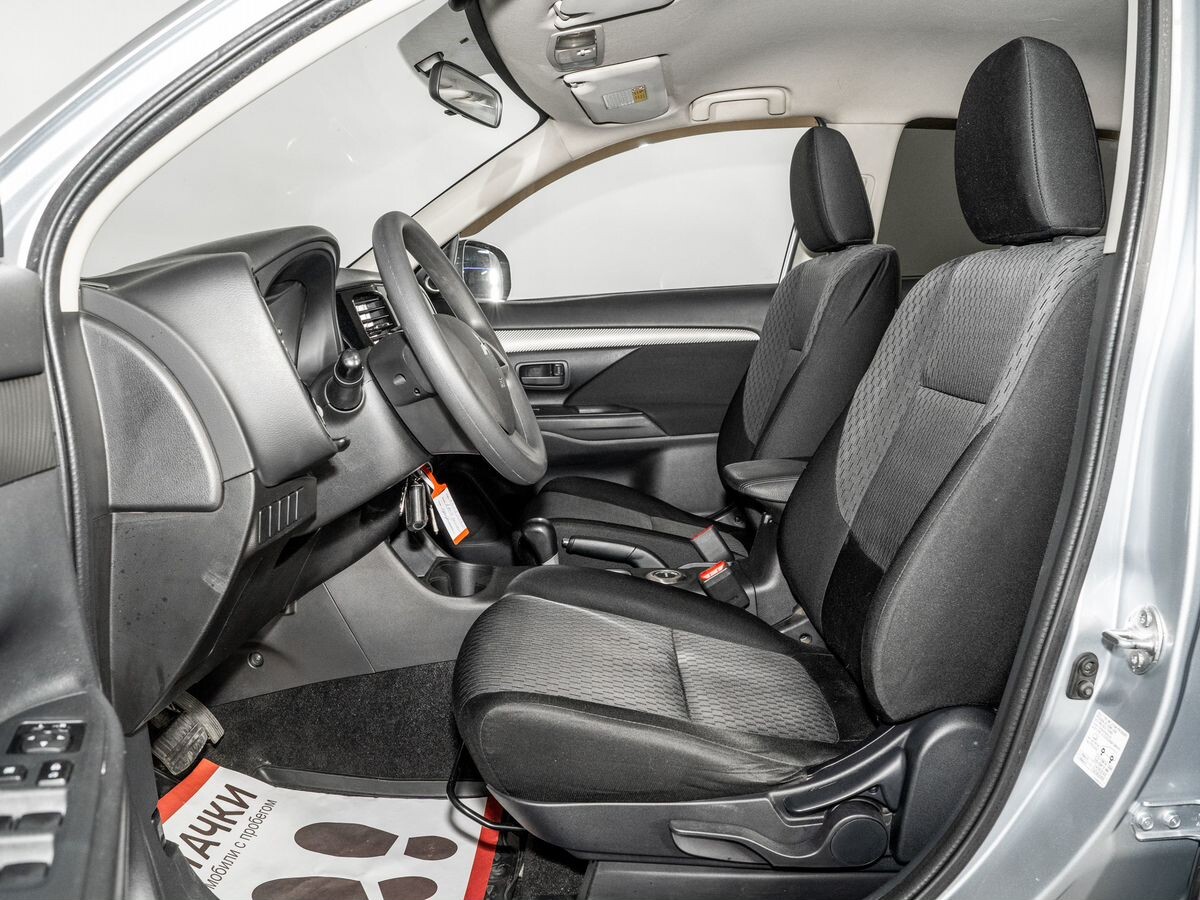 Mitsubishi Outlander 2013 - фото автомобиля