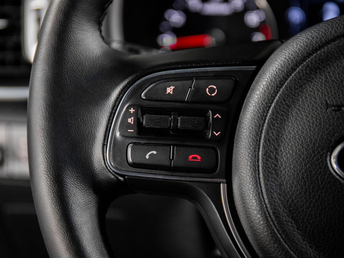 Kia Sportage 2016 - фото автомобиля