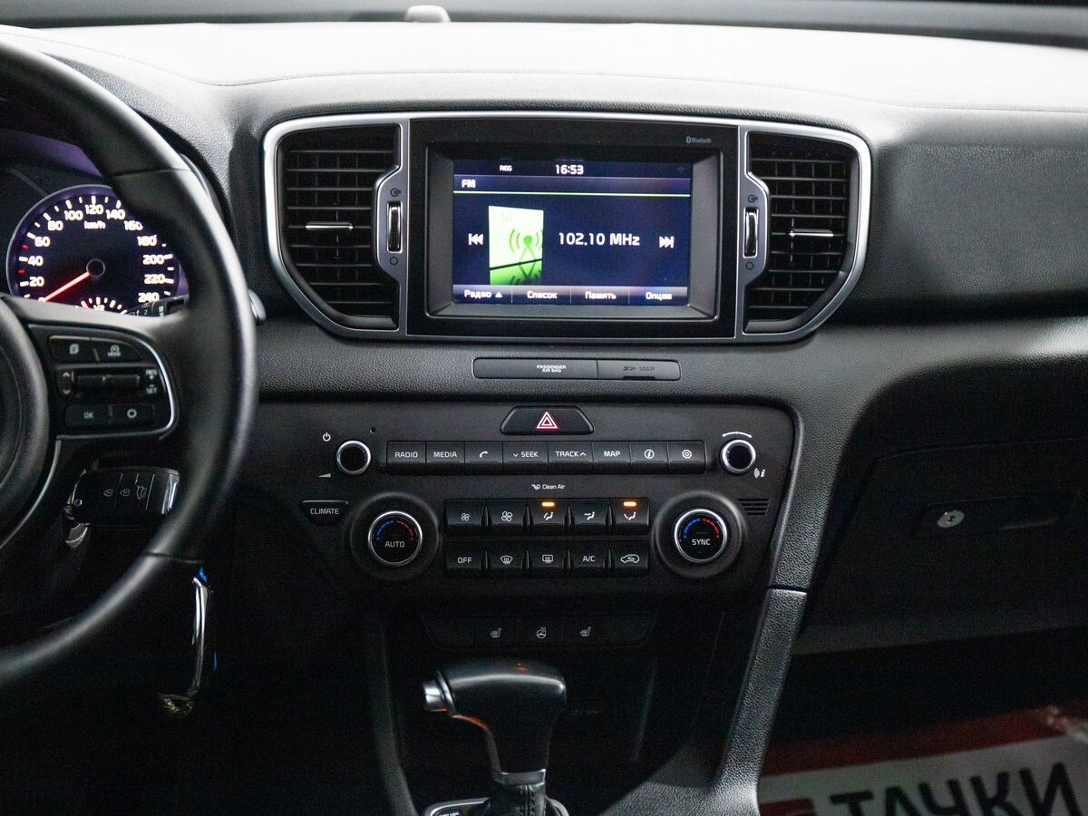 Kia Sportage 2016 - фото автомобиля