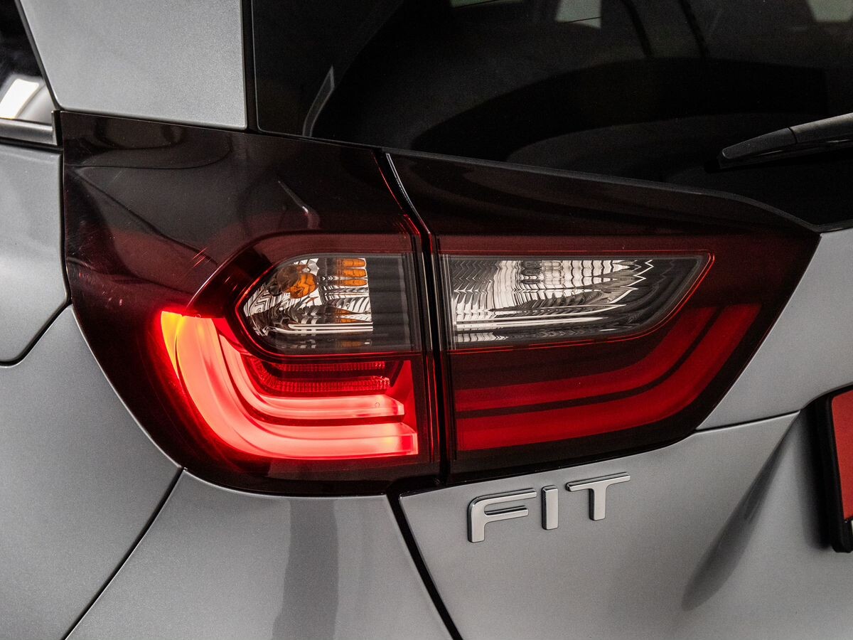 Honda Fit 2021 - фото автомобиля