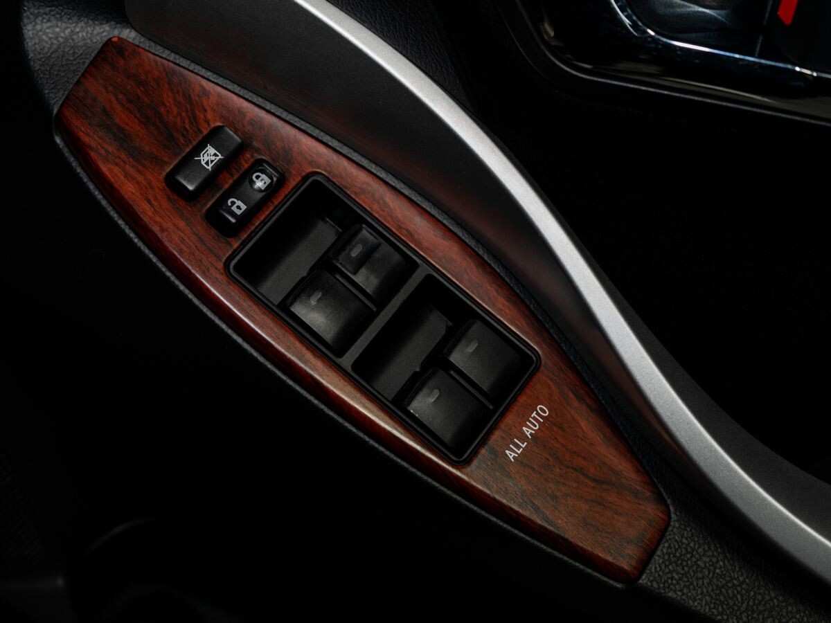 Toyota Allion 2010 - фото автомобиля