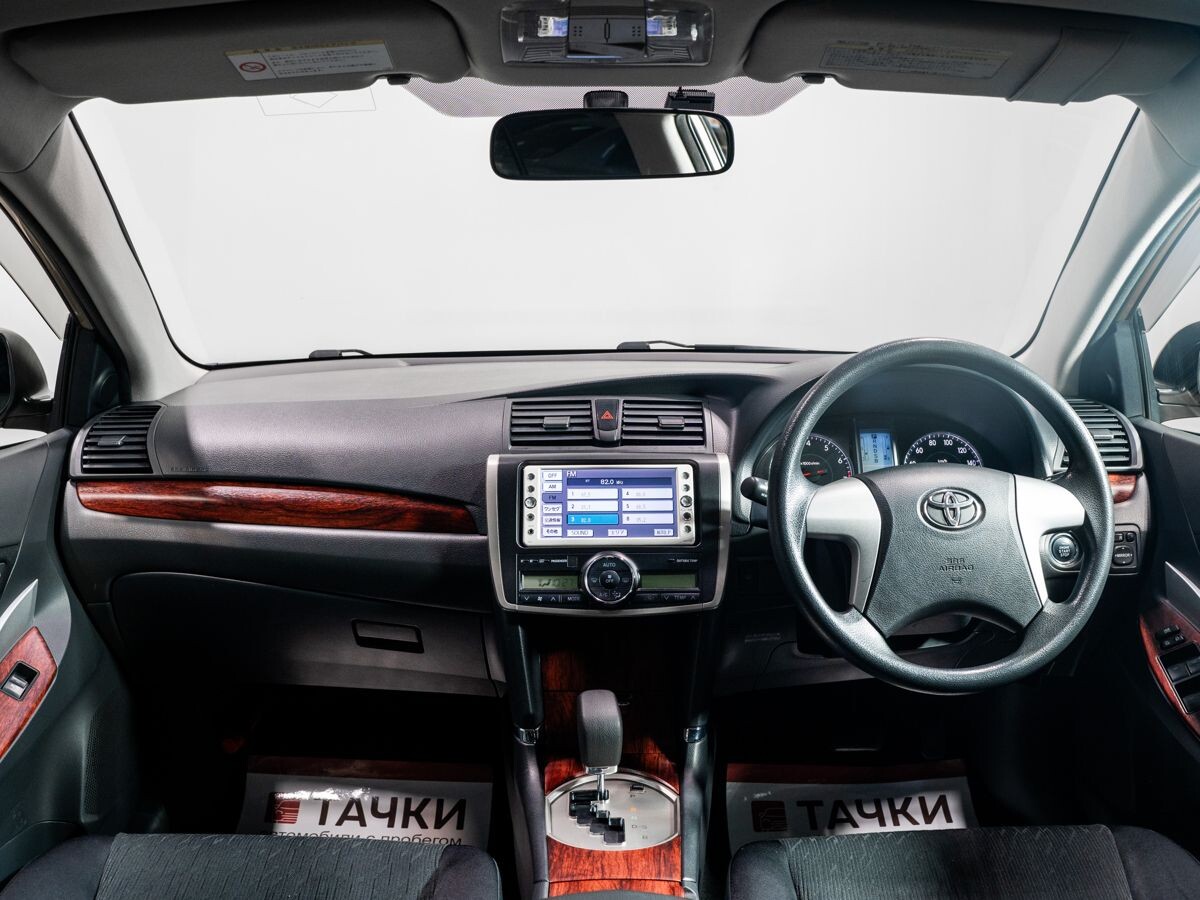 Toyota Allion 2010 - фото автомобиля