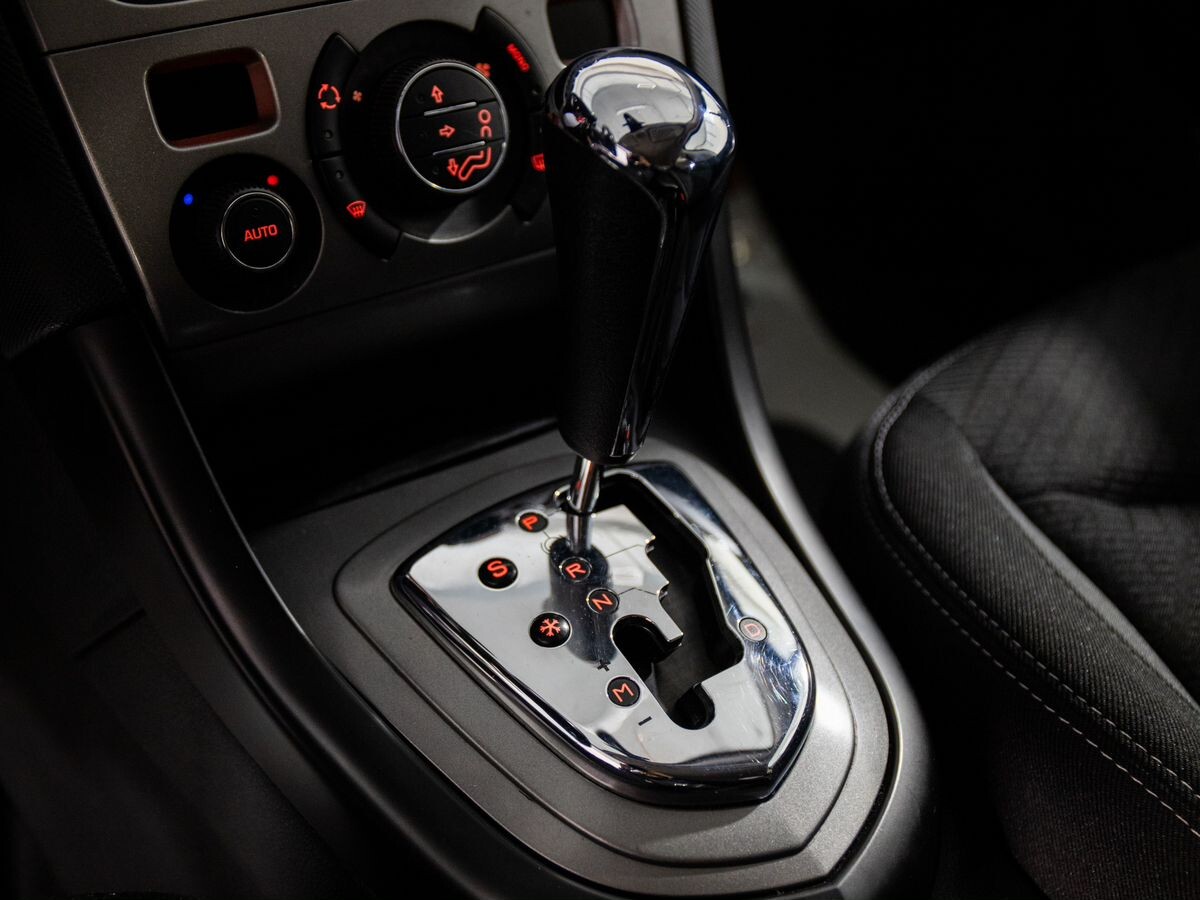 Peugeot 408 2016 - фото автомобиля