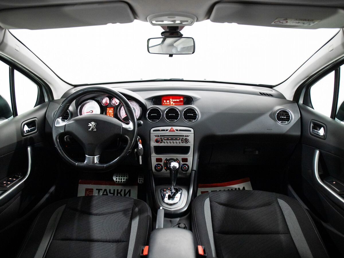 Peugeot 408 2016 - фото автомобиля