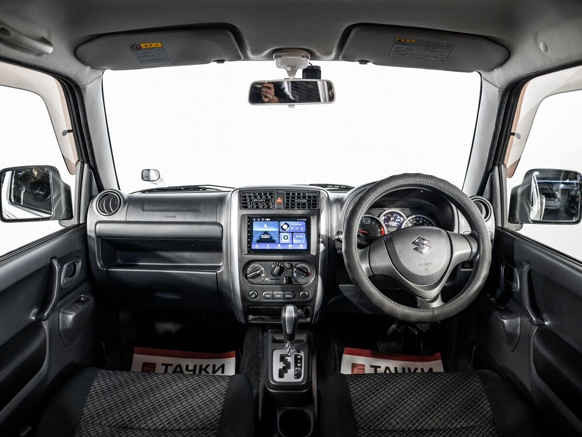 Suzuki Jimny 2015 - фото автомобиля