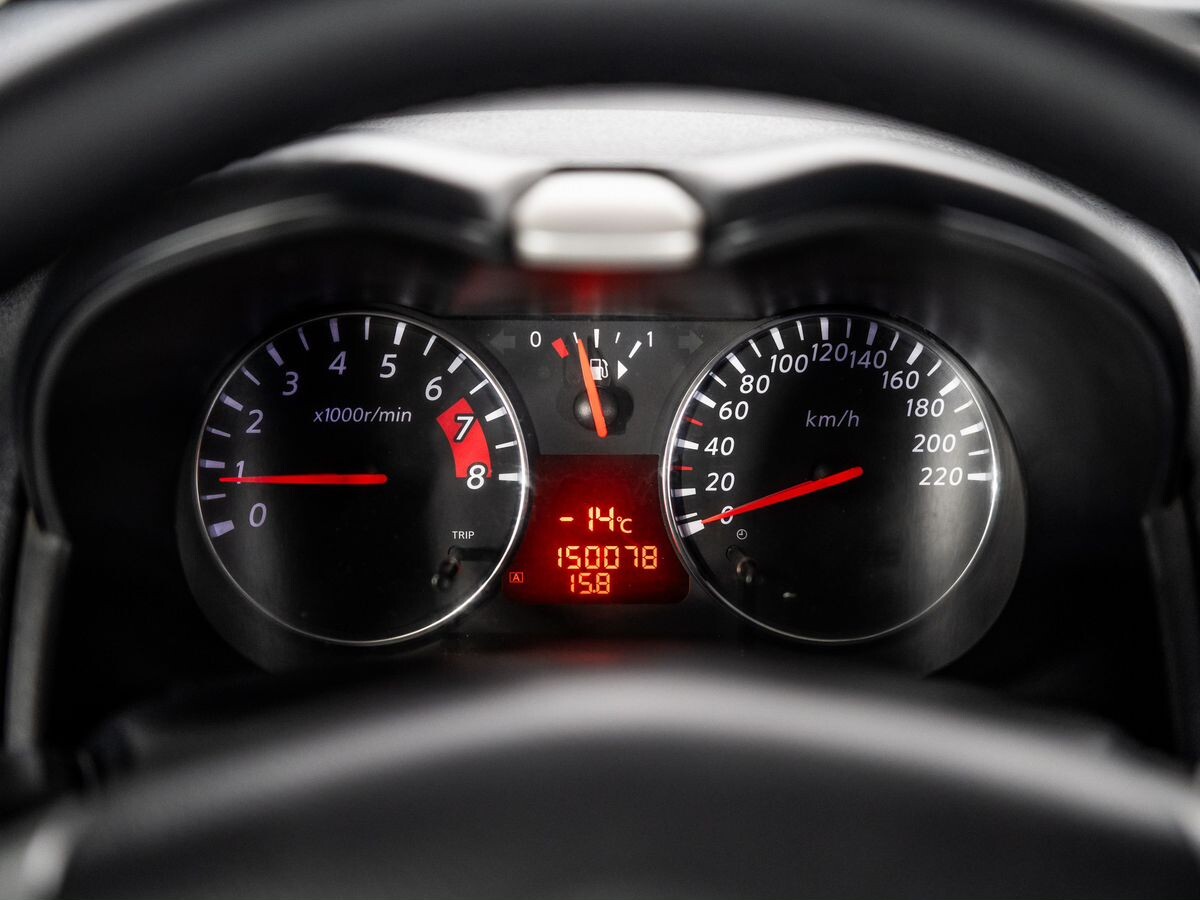 Nissan Note 2012 - фото автомобиля