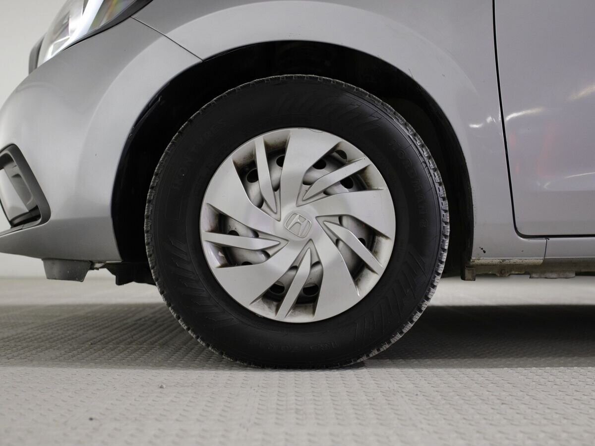 Honda Fit 2020 - фото автомобиля