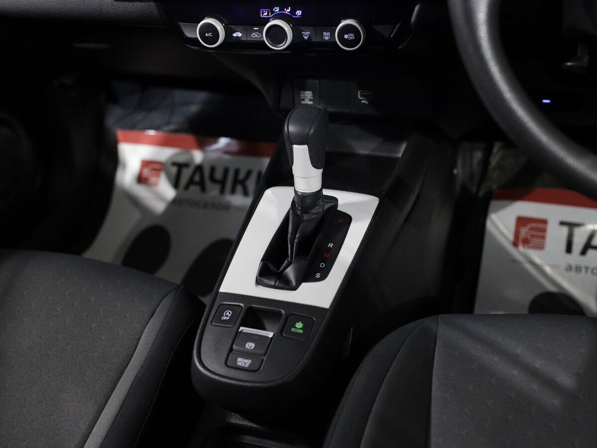 Honda Fit 2020 - фото автомобиля