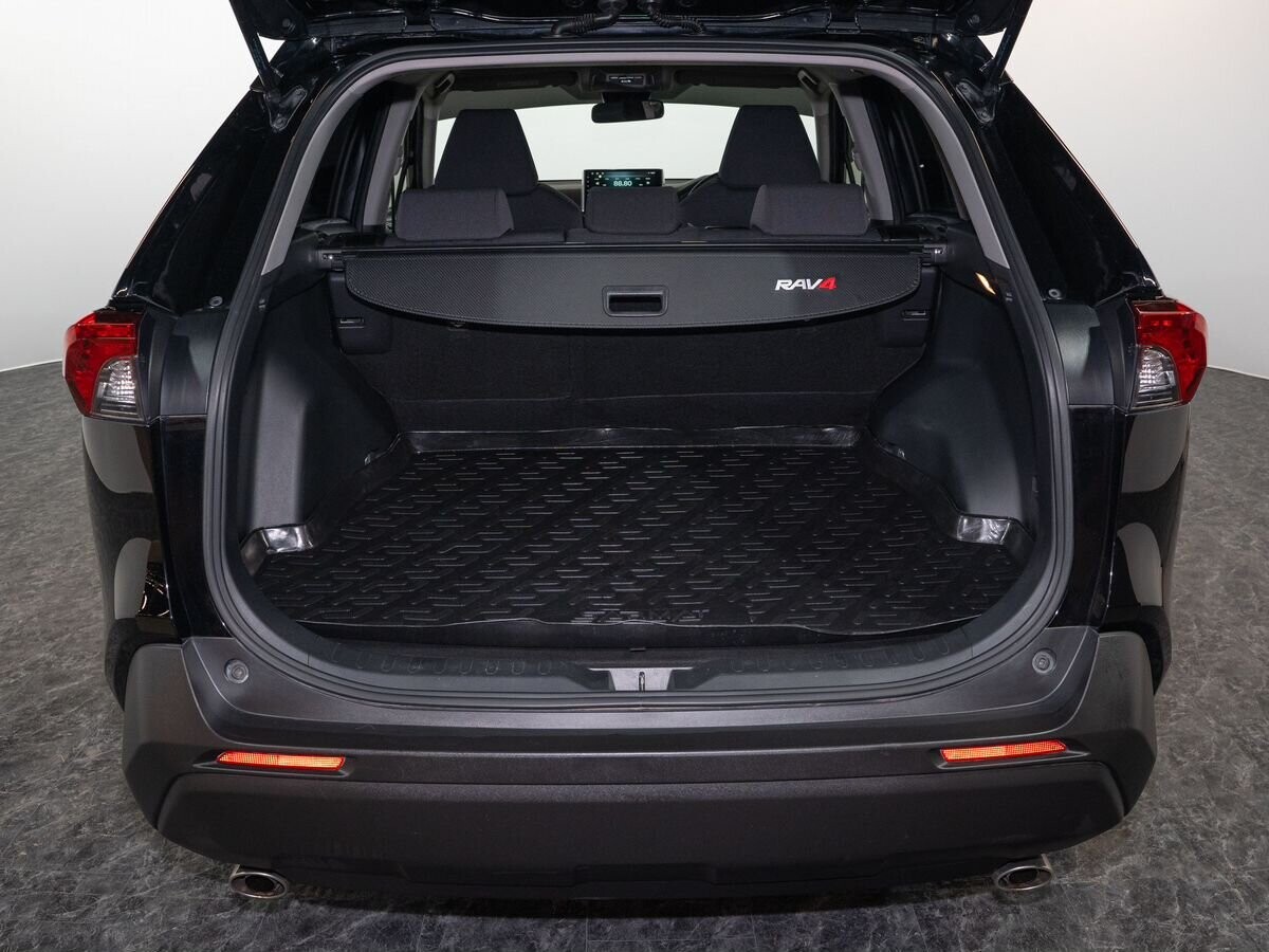 Toyota RAV4 2019 - фото автомобиля