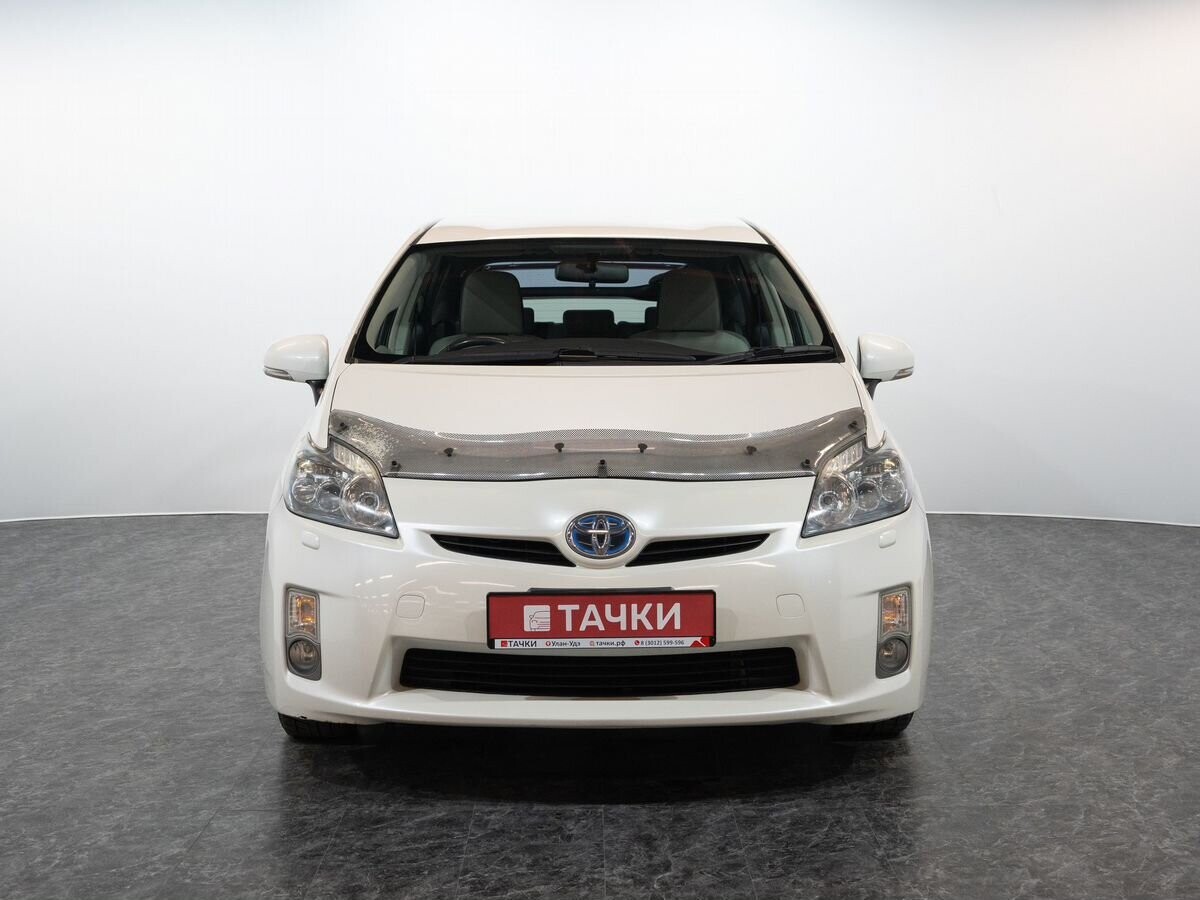 Toyota Prius 2011 - фото автомобиля