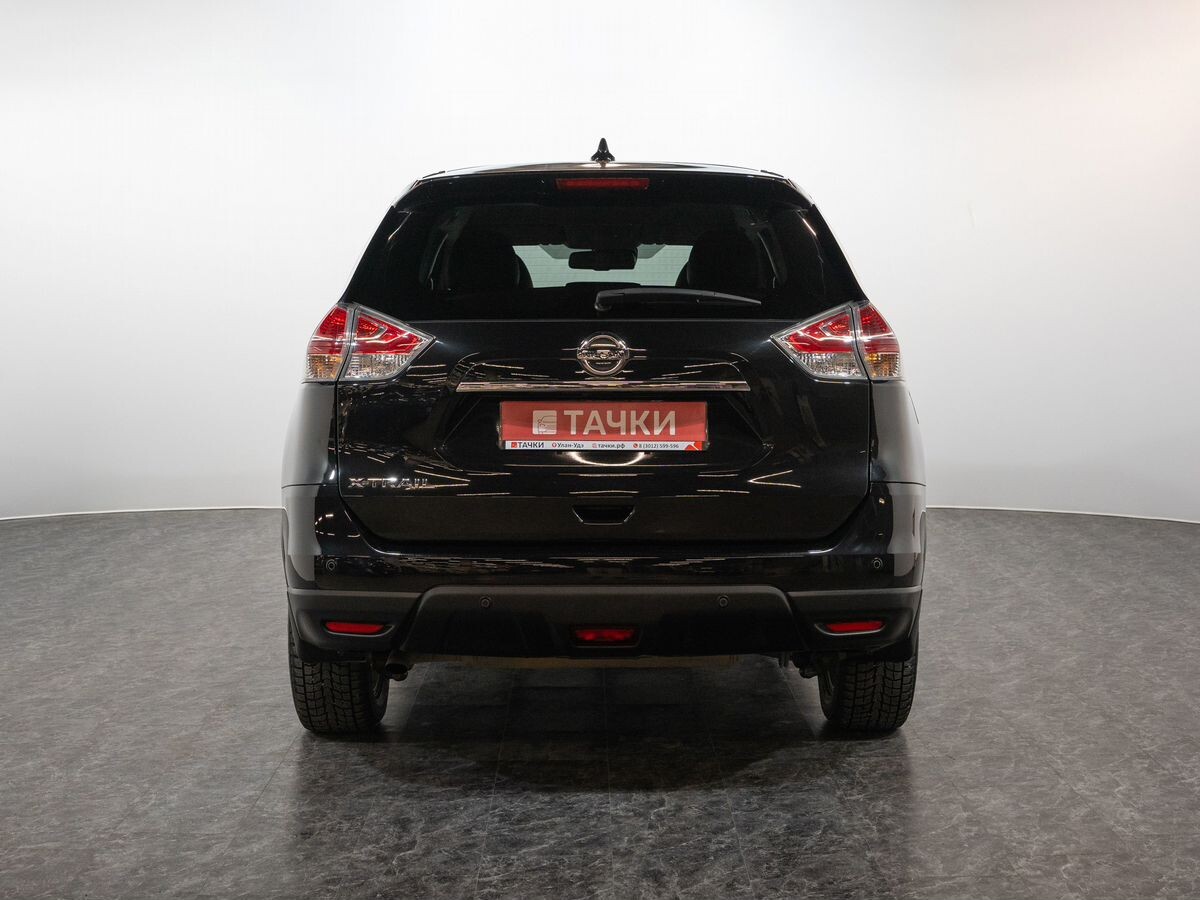 Nissan X-Trail 2017 - фото автомобиля