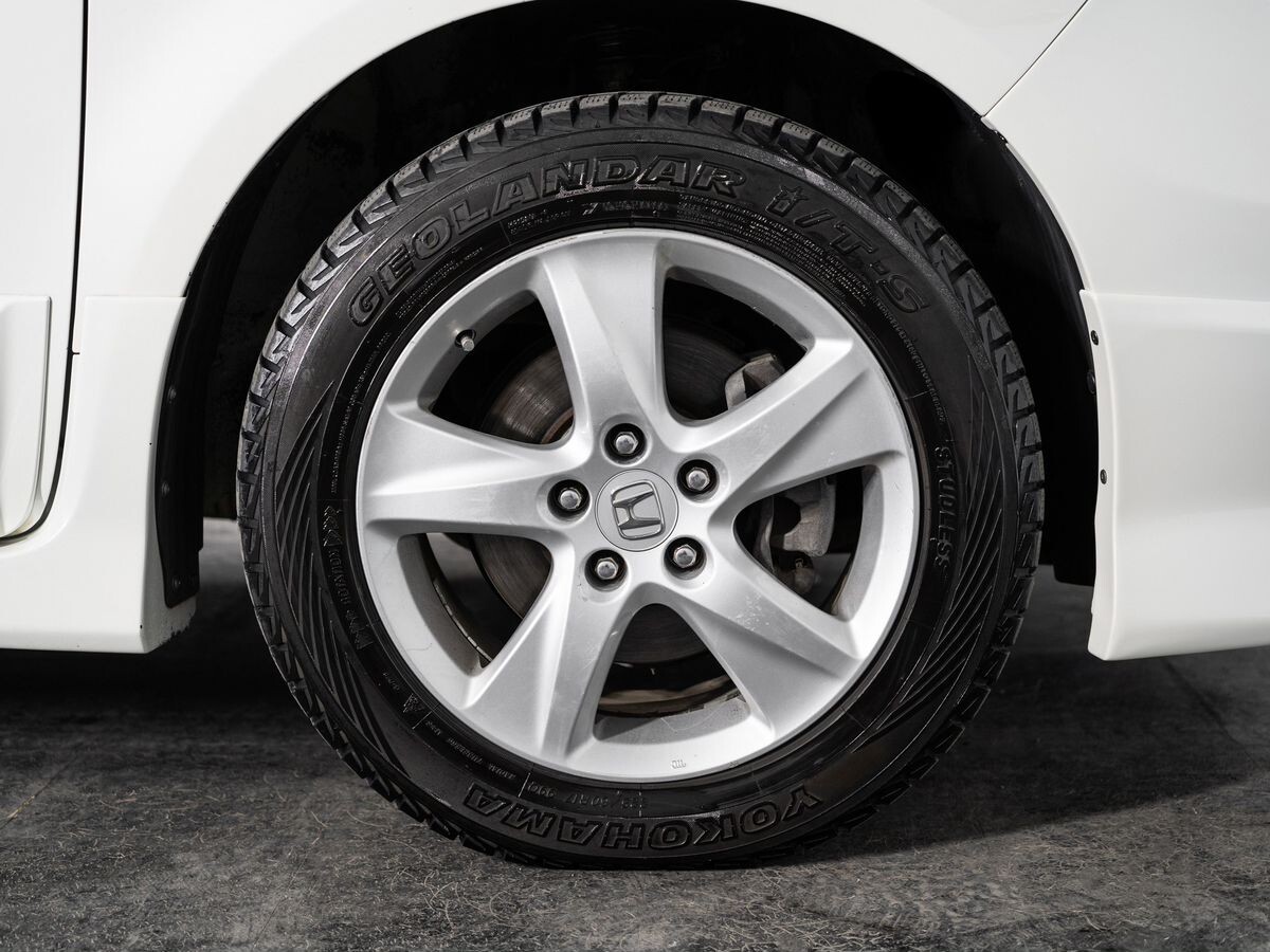 Honda Elysion 2004 - фото автомобиля