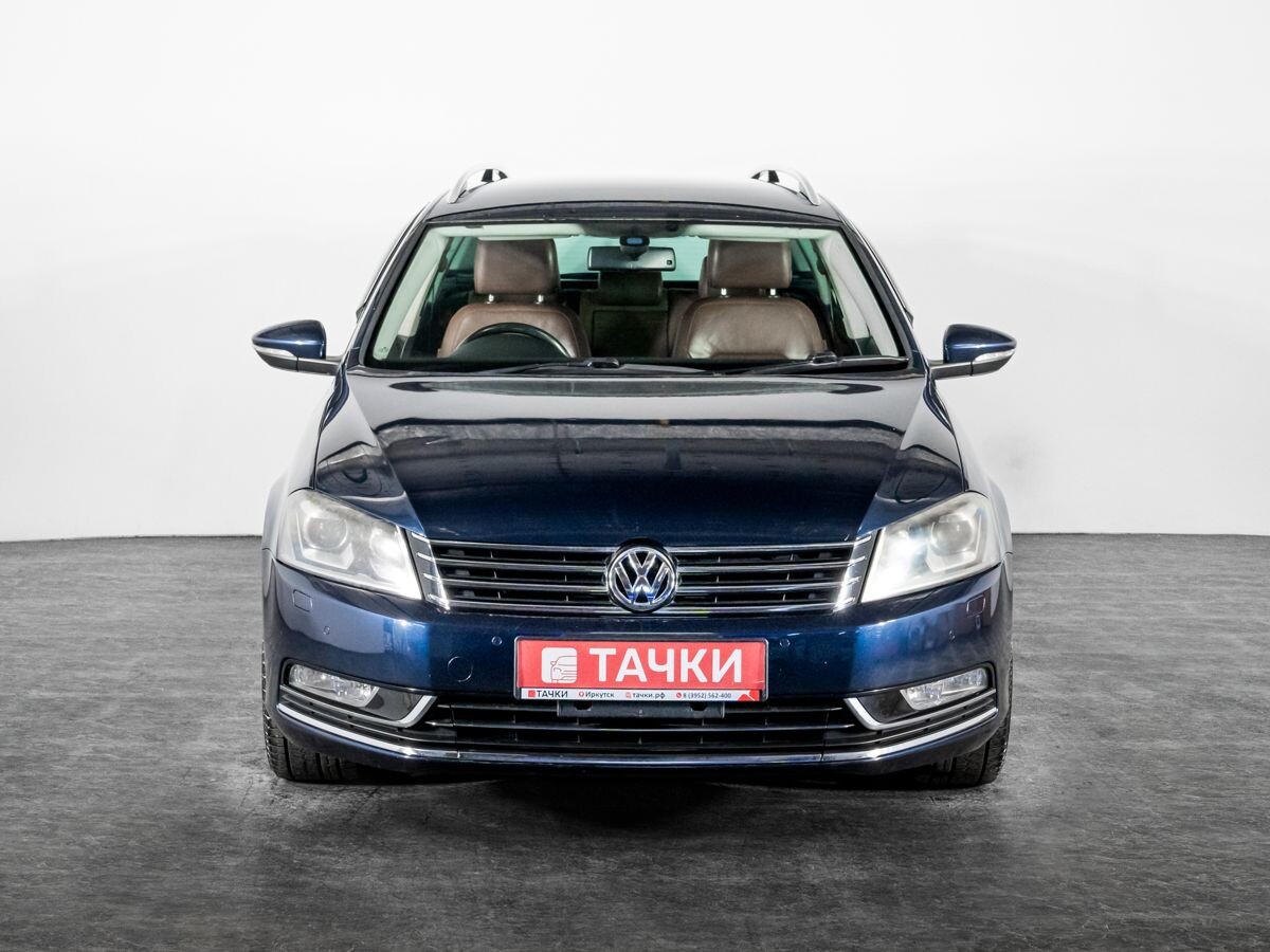 Volkswagen Passat 2013 - фото автомобиля
