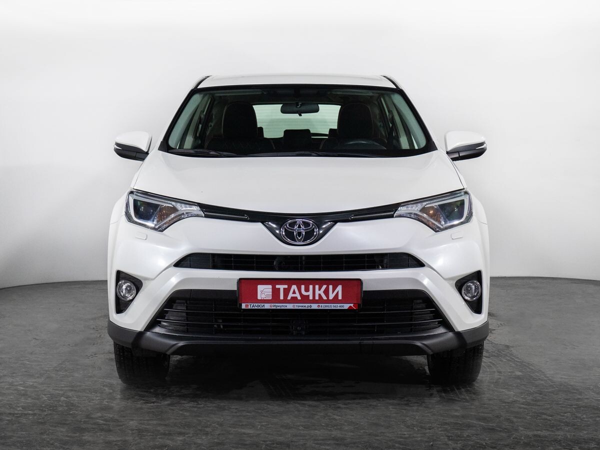 Toyota RAV4 2016 - фото автомобиля