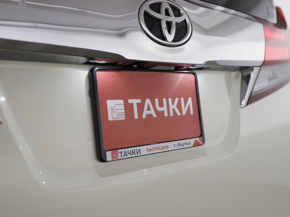 Toyota Alphard 2015 - фото автомобиля