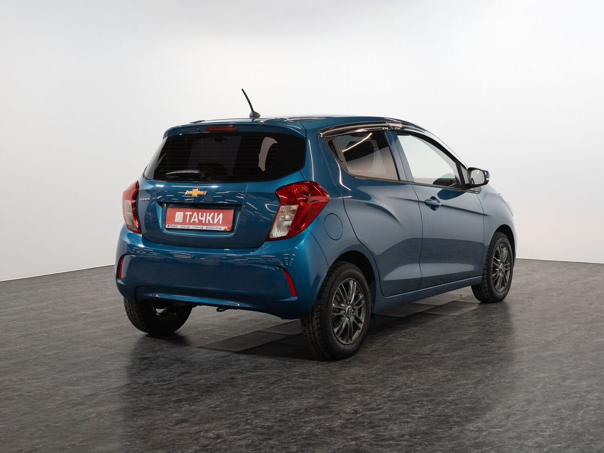 Chevrolet Spark 2020 - фото автомобиля