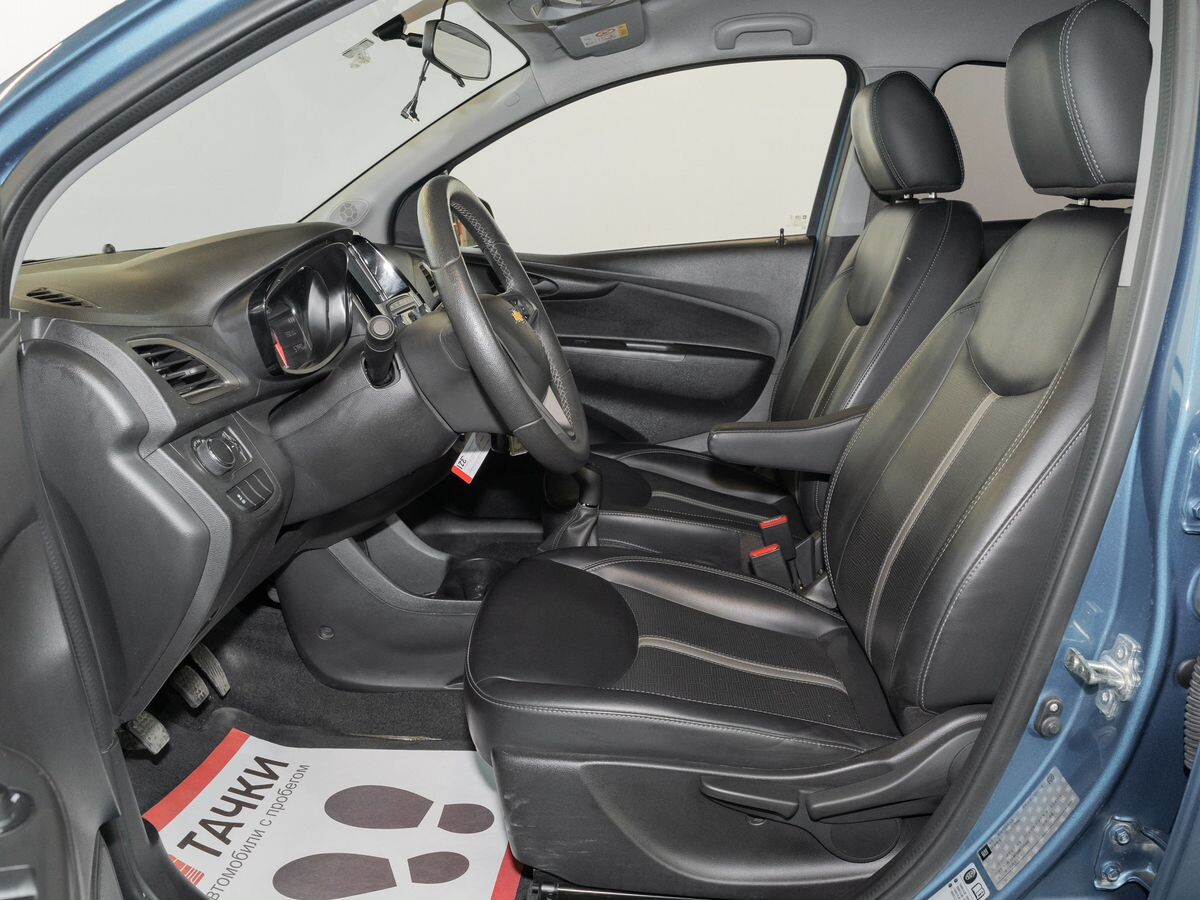 Chevrolet Spark 2020 - фото автомобиля