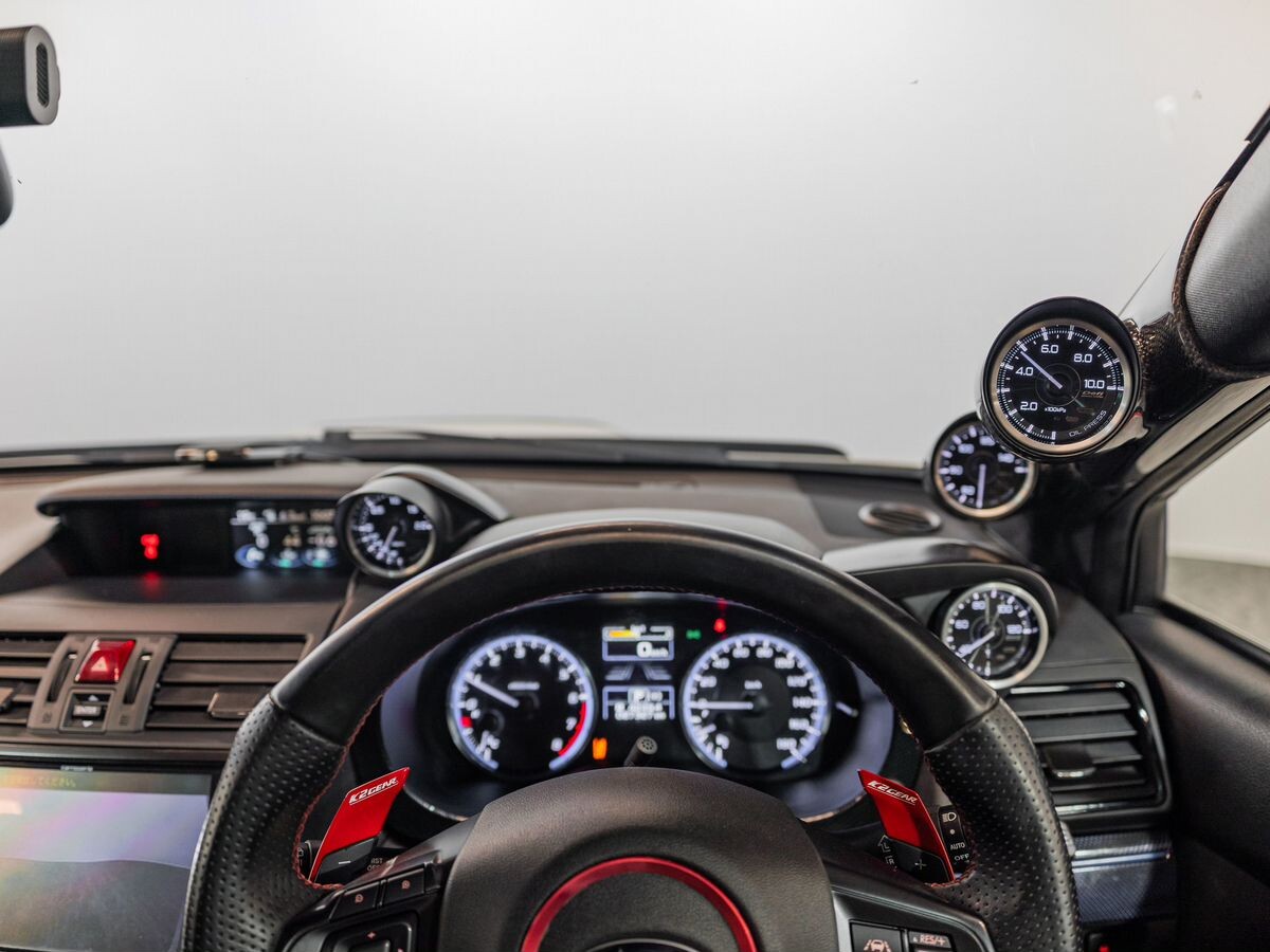 Subaru Levorg 2014 - фото автомобиля