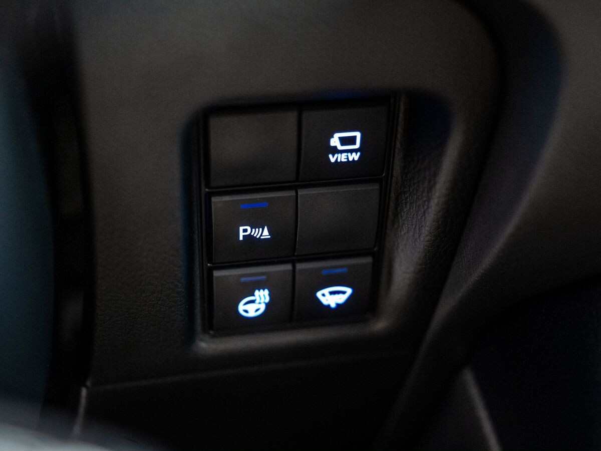 Toyota Land Cruiser Prado 2020 - фото автомобиля