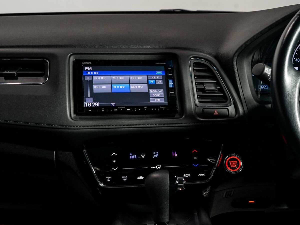 Honda Vezel 2018 - фото автомобиля