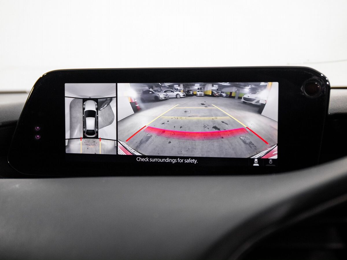 Mazda 3 2019 - фото автомобиля