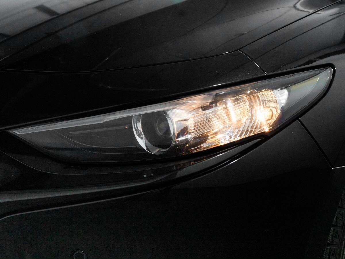 Mazda 3 2019 - фото автомобиля