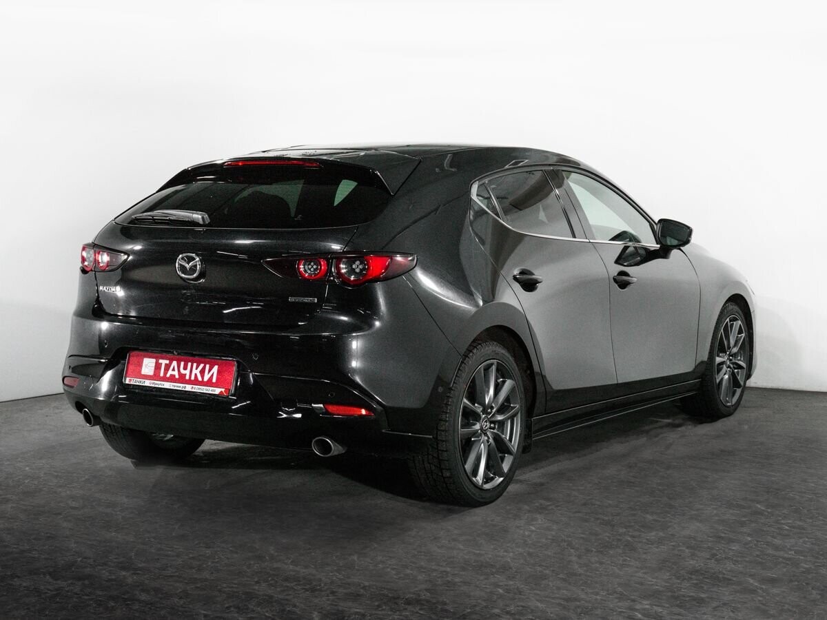 Mazda 3 2019 - фото автомобиля