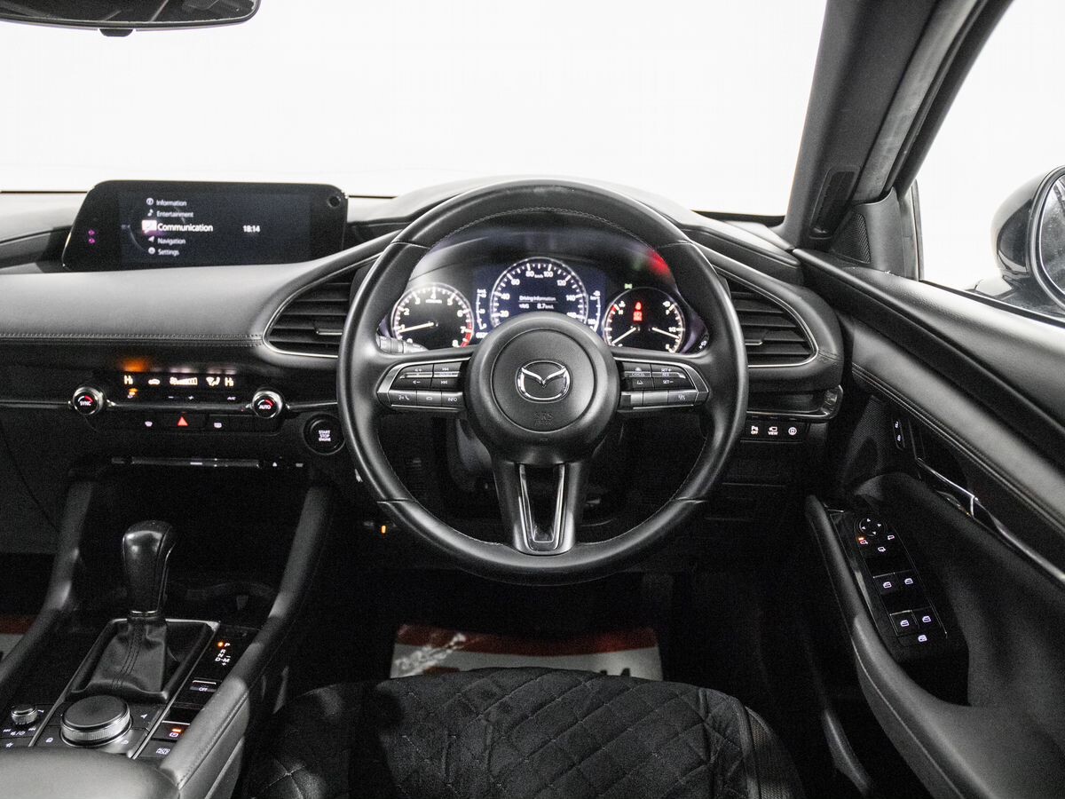 Mazda 3 2019 - фото автомобиля