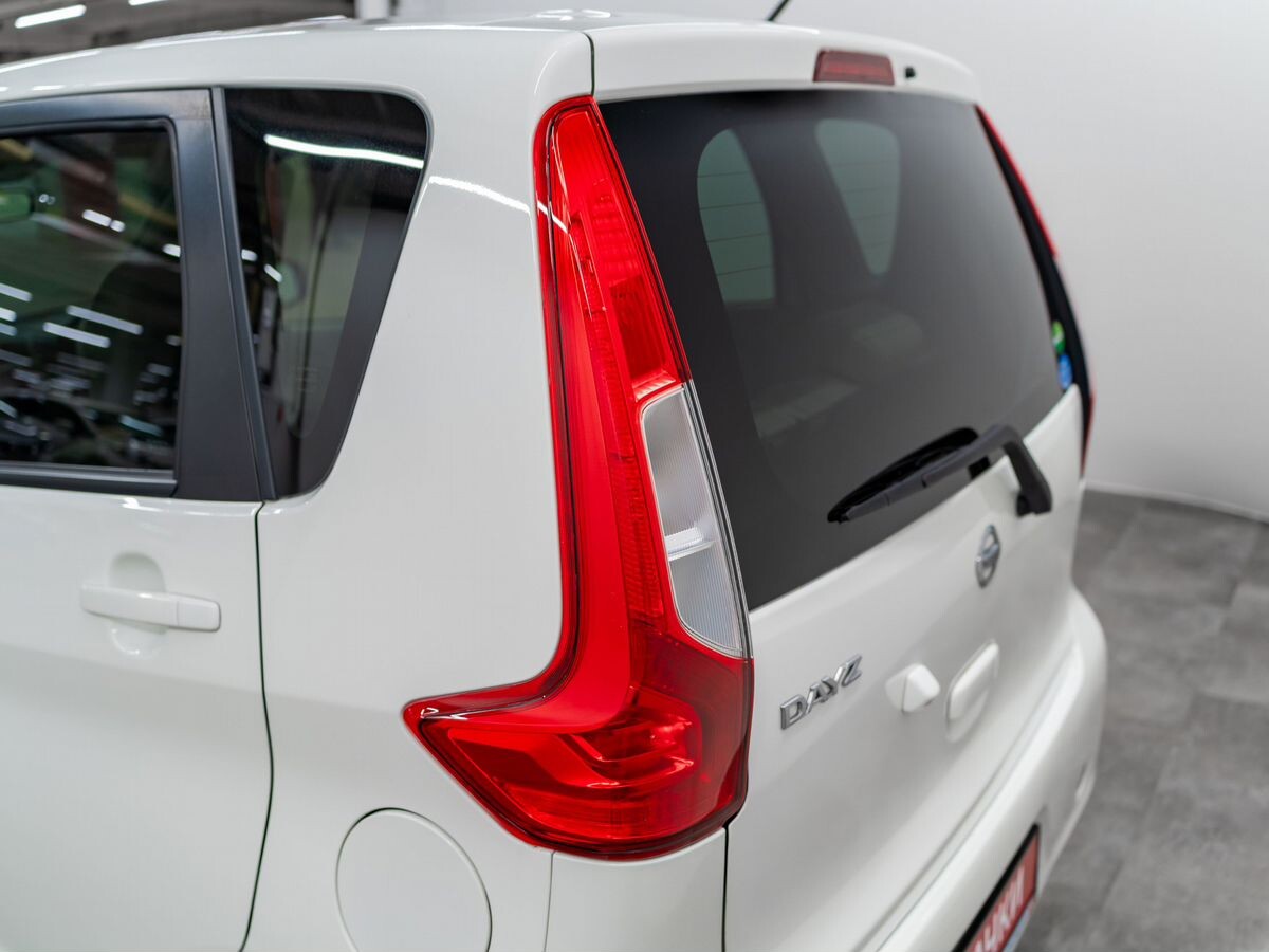 Nissan Dayz 2018 - фото автомобиля