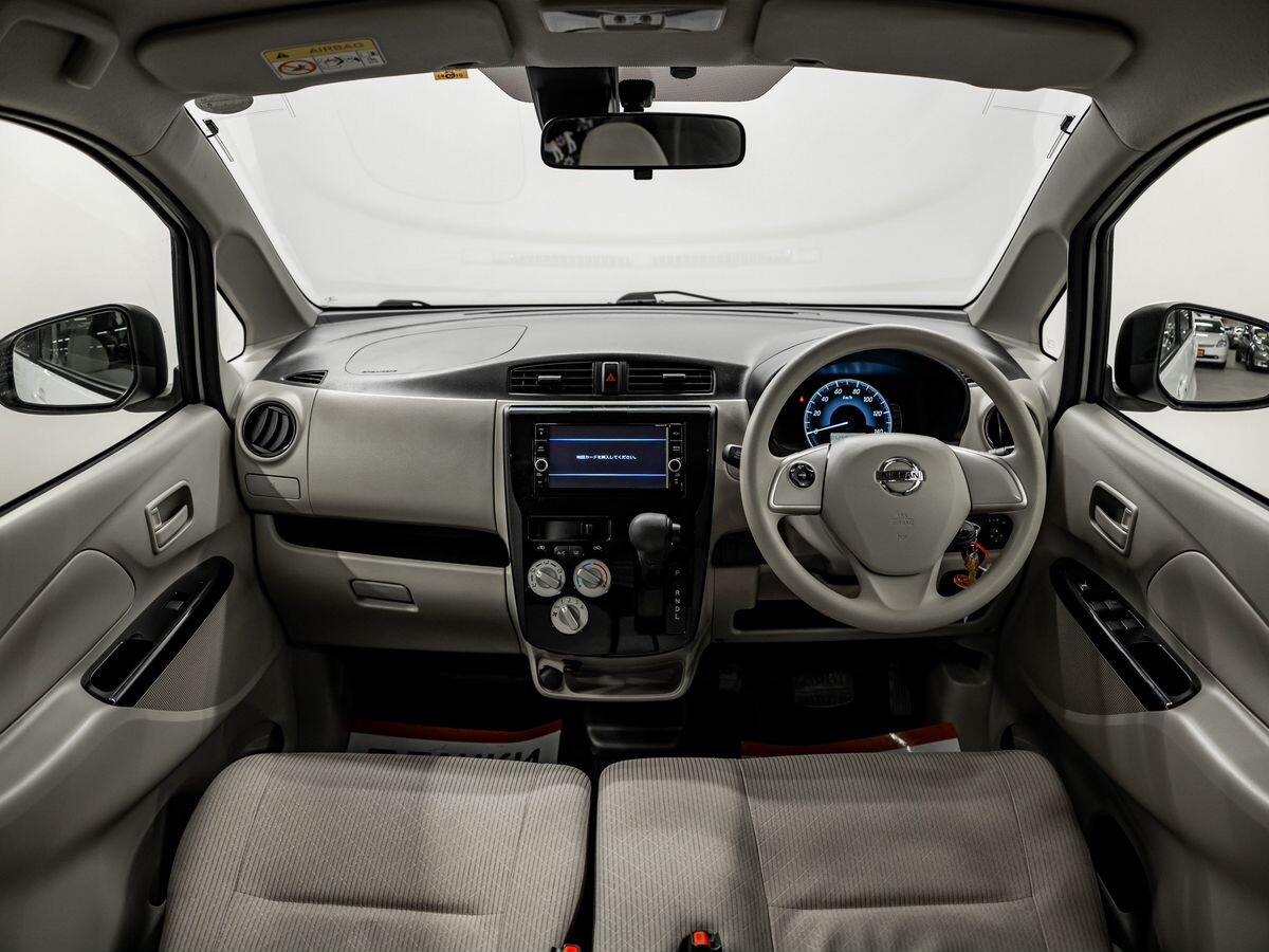 Nissan Dayz 2018 - фото автомобиля