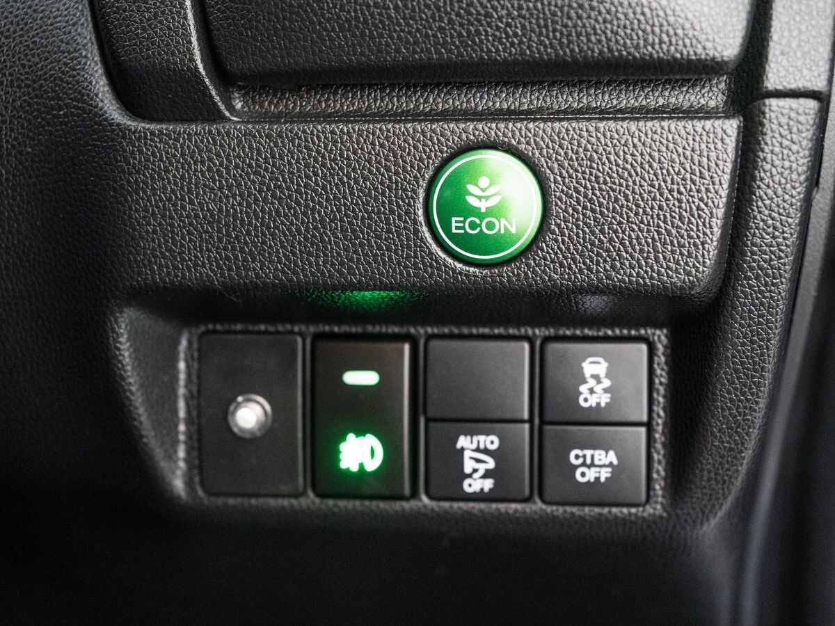 Honda Fit 2016 - фото автомобиля