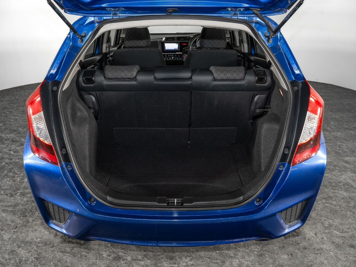 Honda Fit 2016 - фото автомобиля