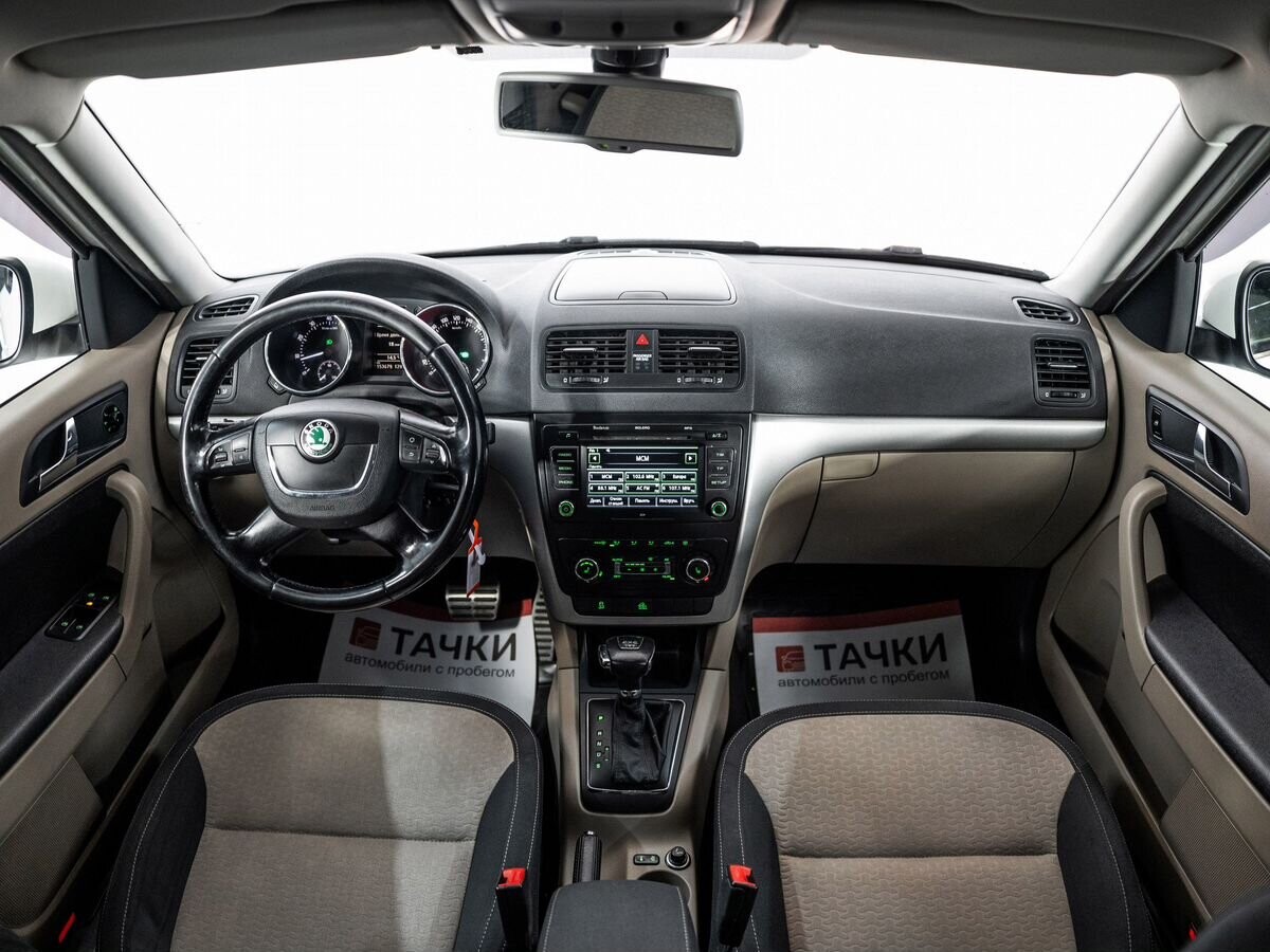 Skoda Yeti 2012 - фото автомобиля