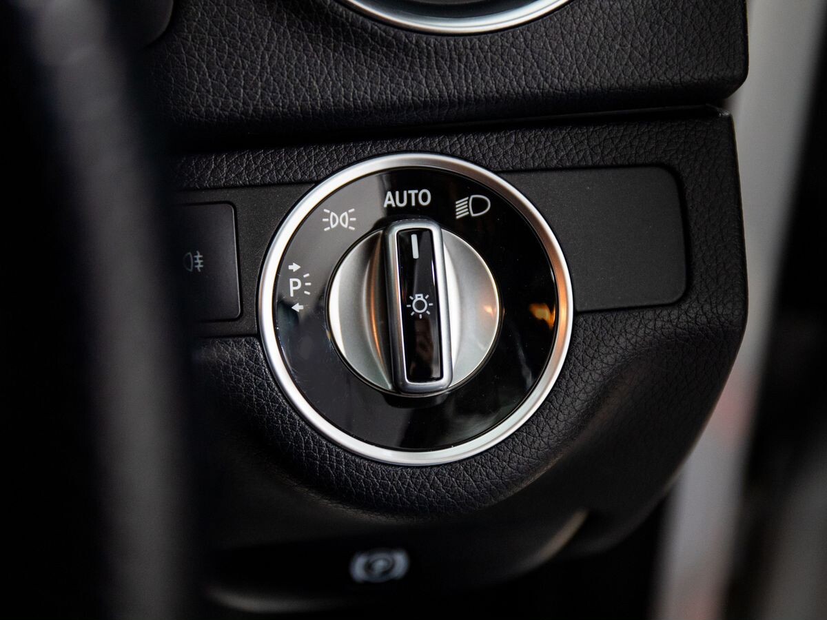 Mercedes-Benz C-Класс 2013 - фото автомобиля