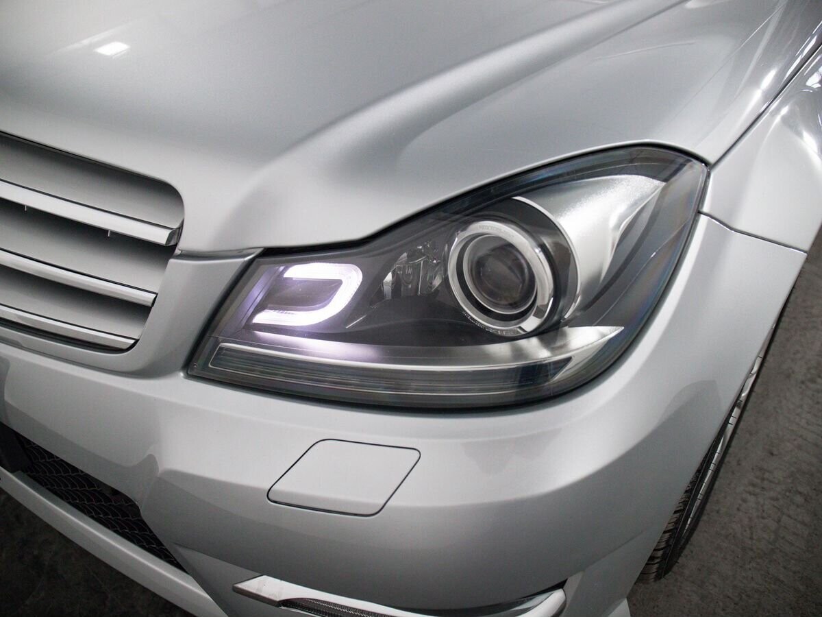 Mercedes-Benz C-Класс 2013 - фото автомобиля