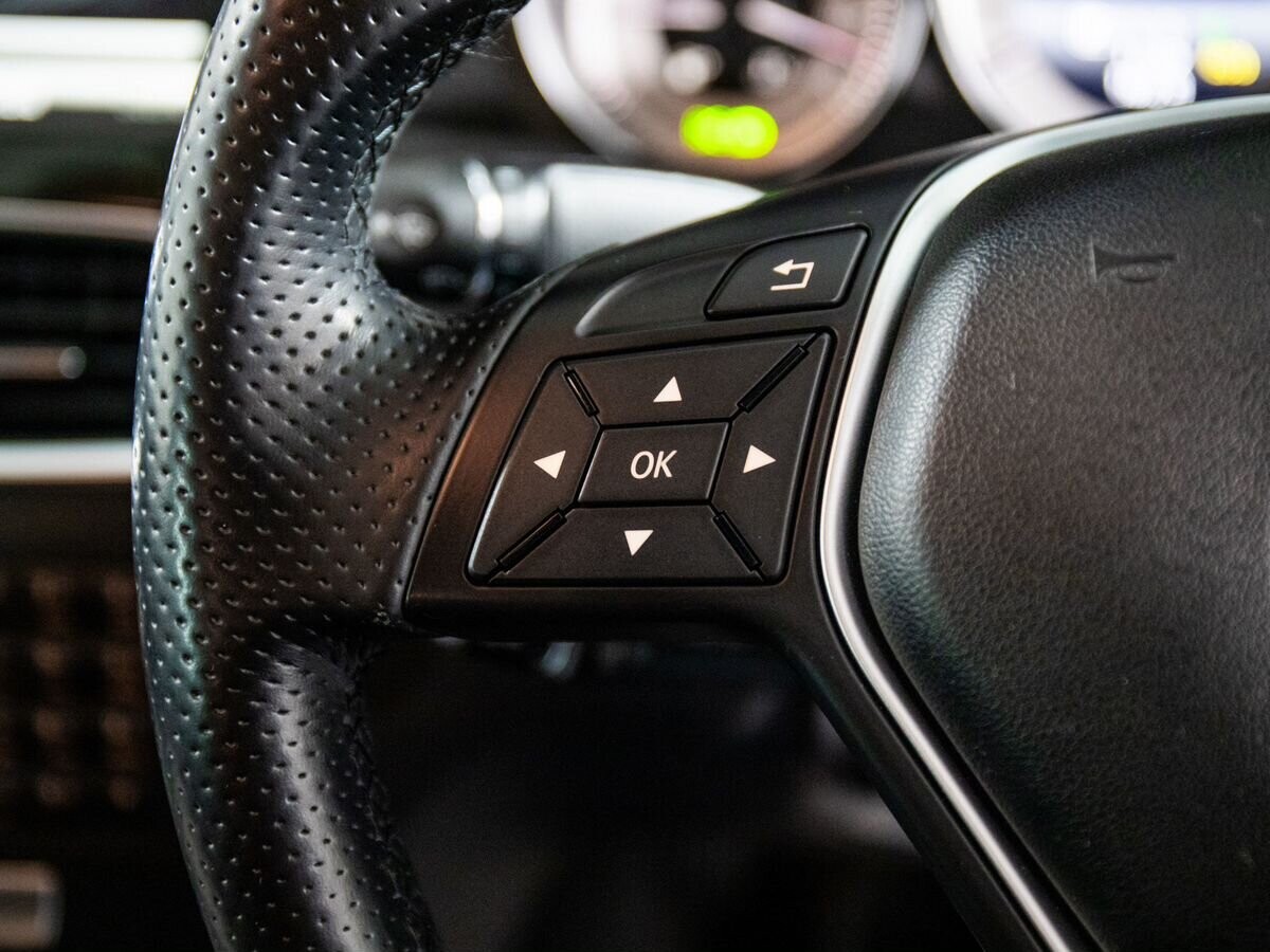 Mercedes-Benz C-Класс 2013 - фото автомобиля