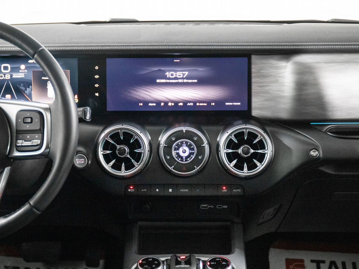 Tank 300 2022 - фото автомобиля