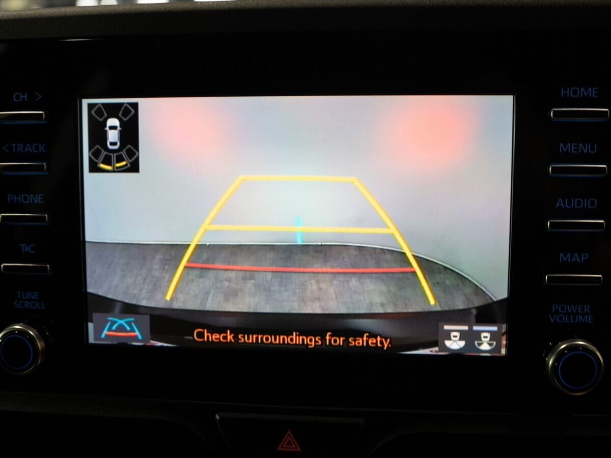 Toyota Yaris 2020 - фото автомобиля