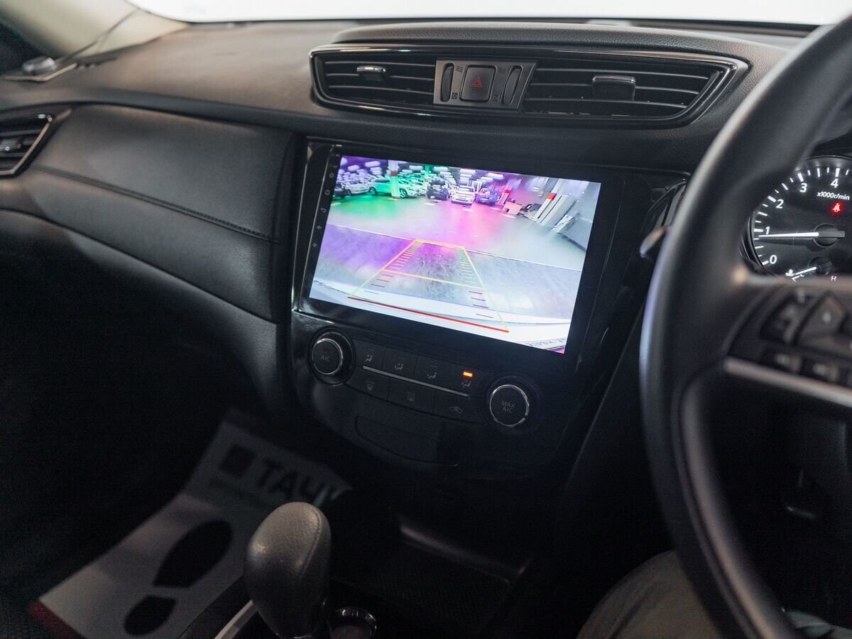 Nissan X-Trail 2017 - фото автомобиля