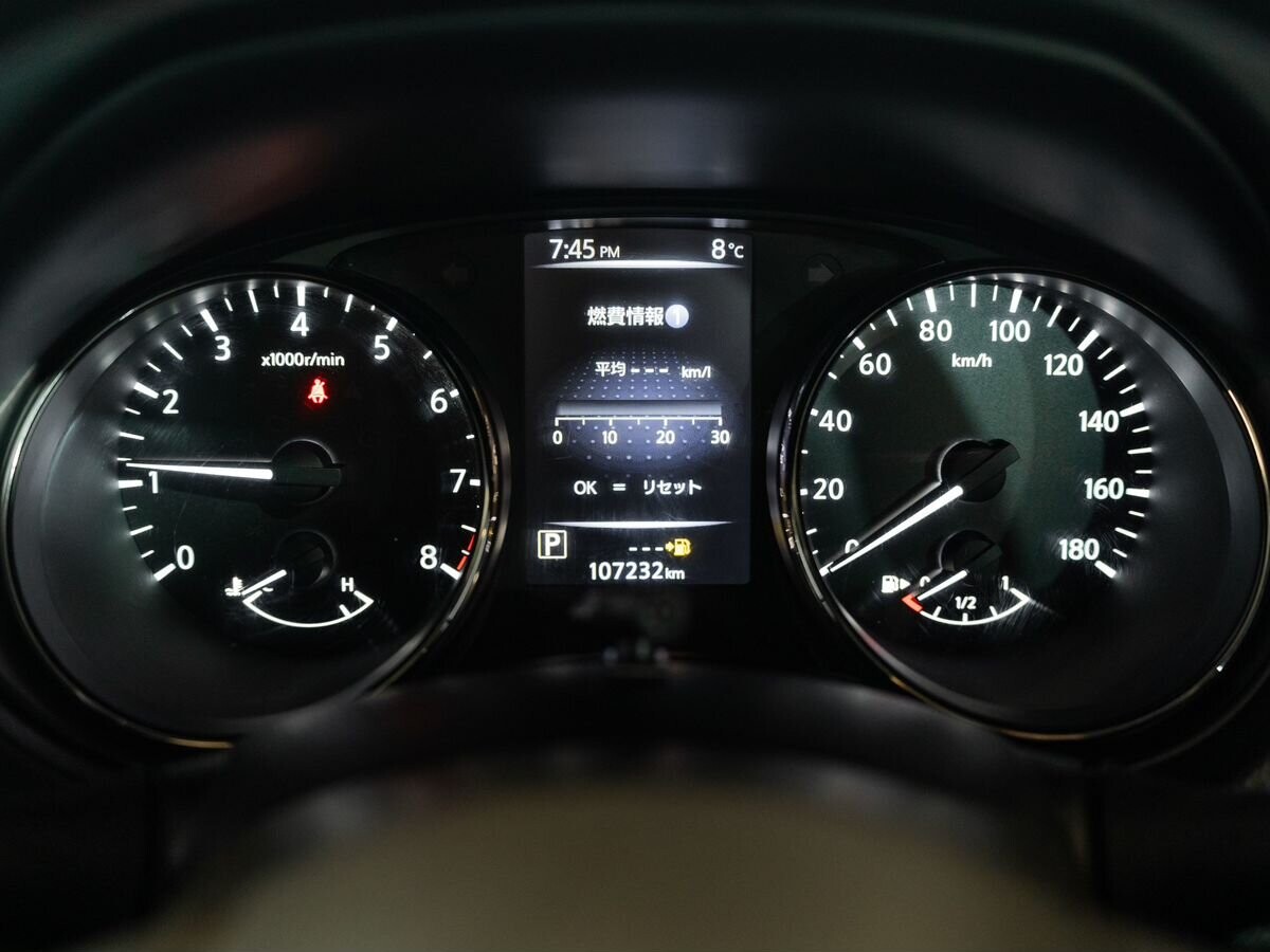 Nissan X-Trail 2017 - фото автомобиля