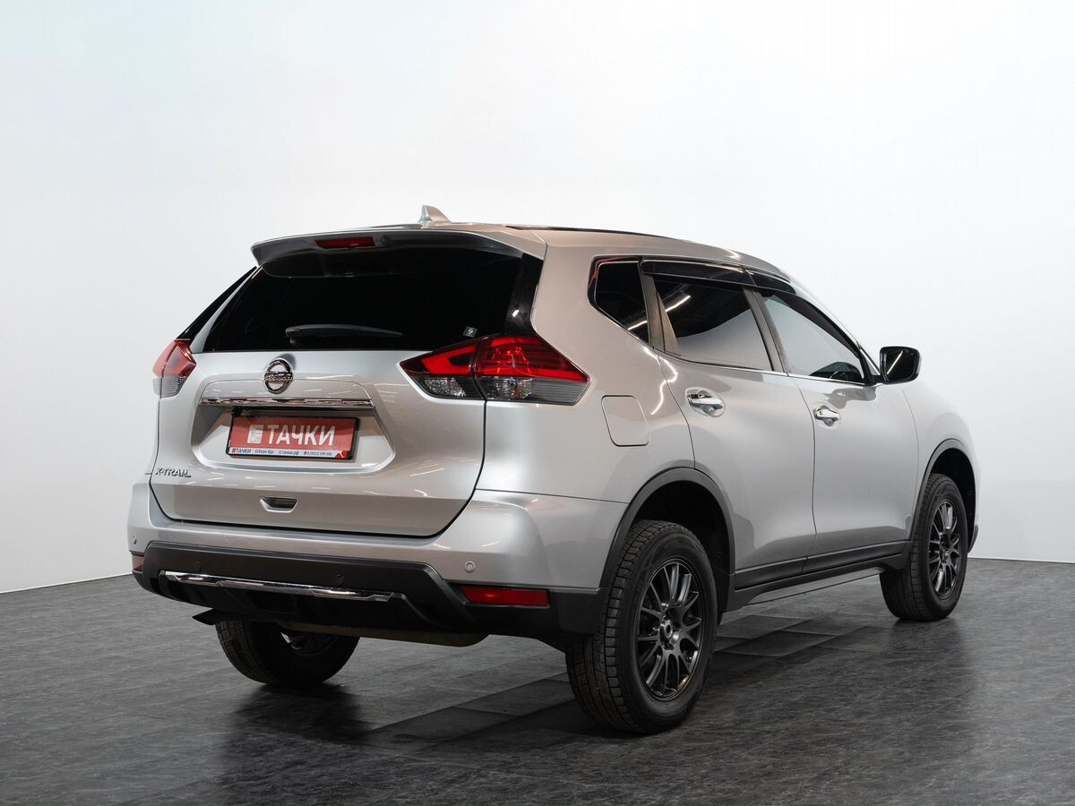 Nissan X-Trail 2017 - фото автомобиля